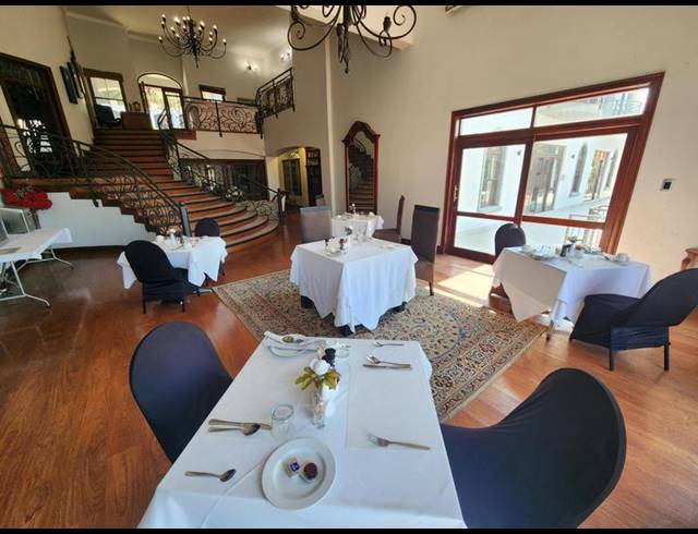 7 BEDROOM HOUSE FOR SALE IN WATERKLOOF RIDGE